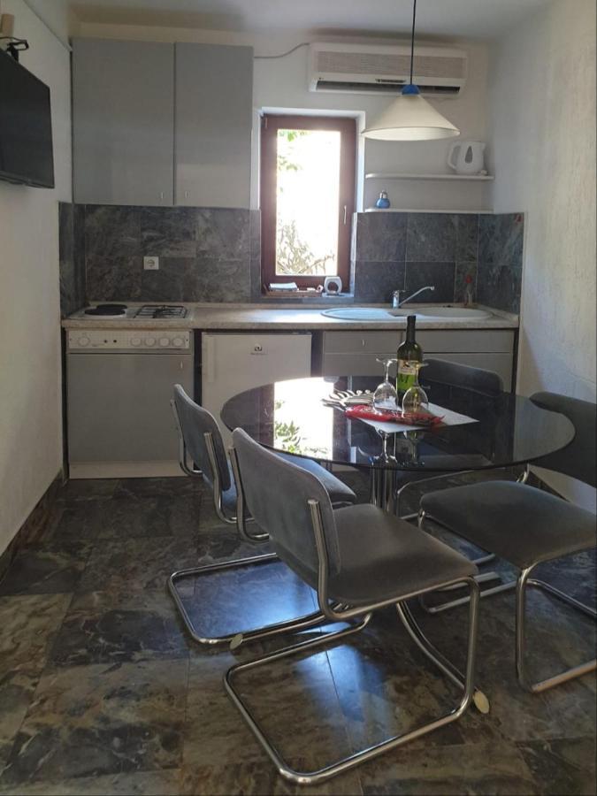 Apartments Granic Baška Voda Εξωτερικό φωτογραφία